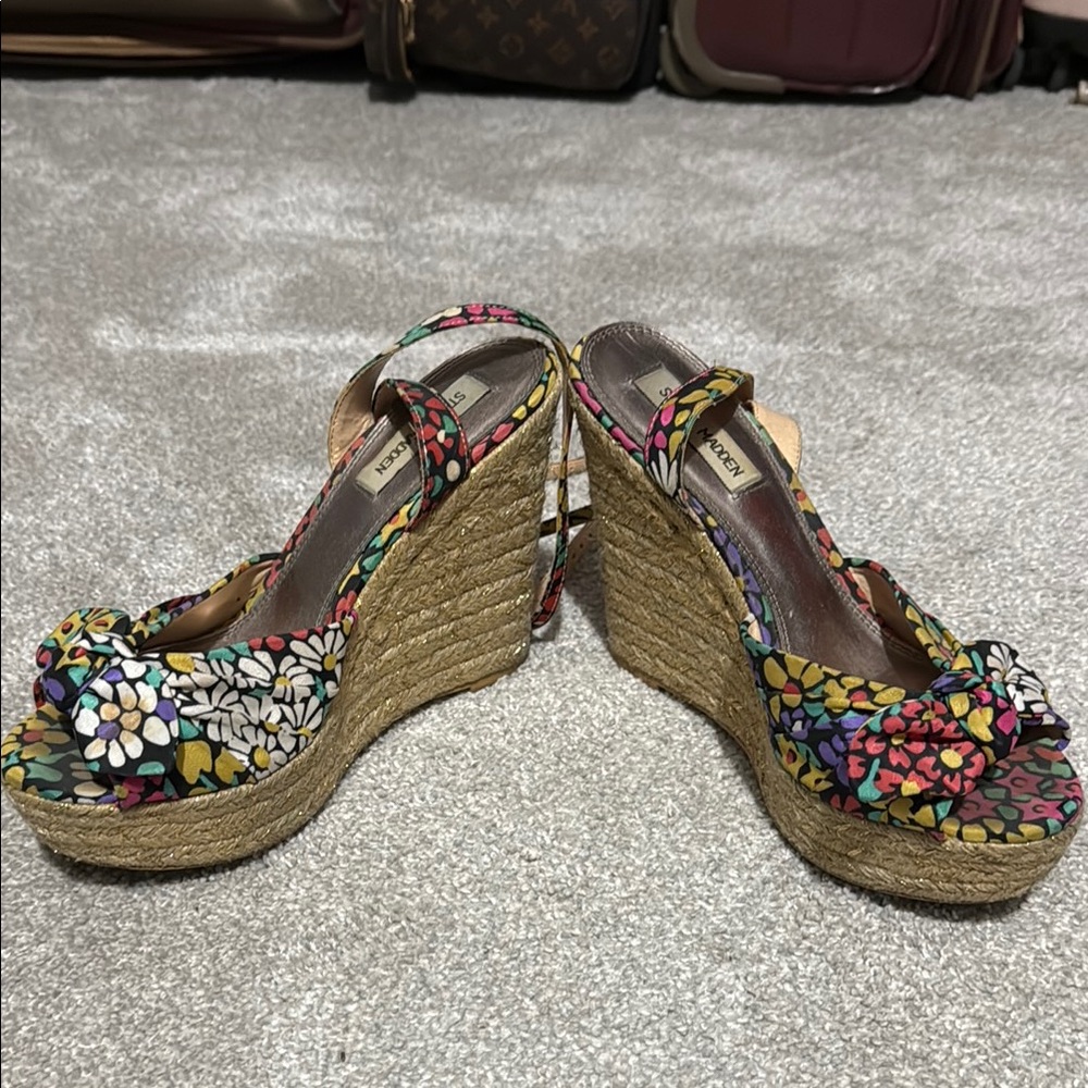 Steve Madden Floral Wedge Sandals